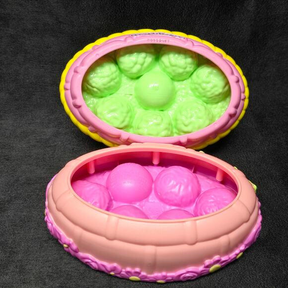 Hatchimals ColleGGtibles Pink & Purple Easter Baskets with 12 Figurines - Picture 11 of 16